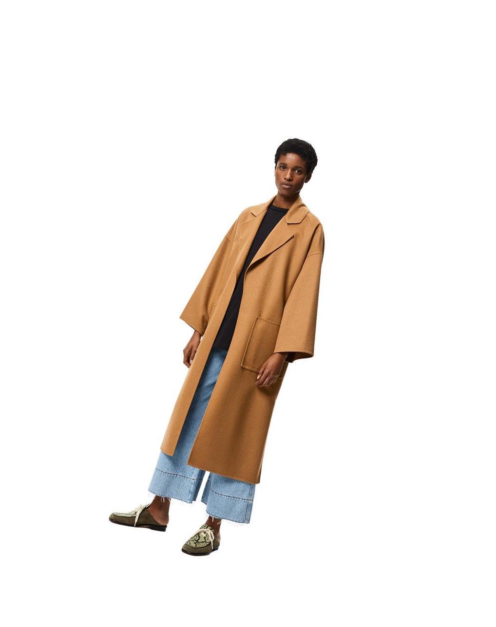 Loewe Oversize belted coat in wool and cashmere Camel | XA3814927