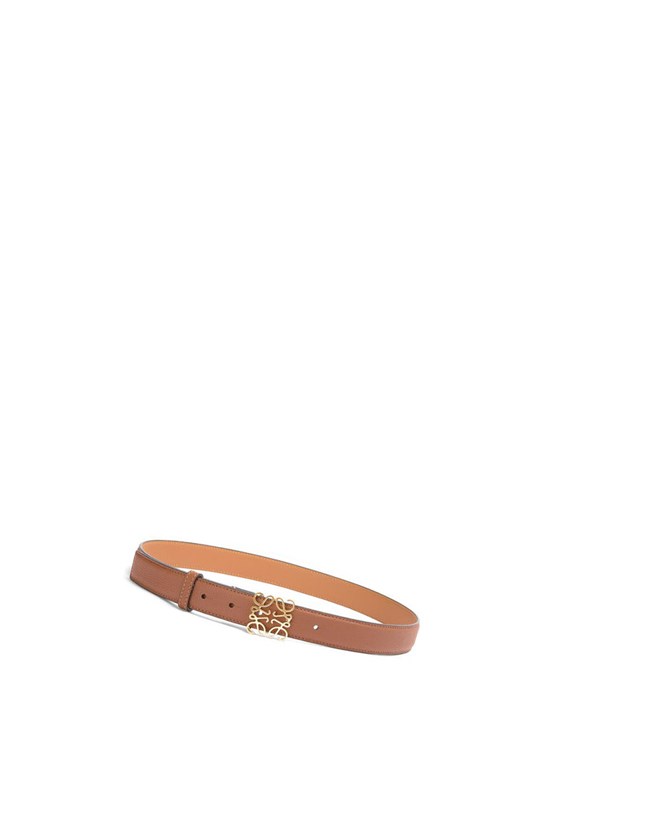 Loewe Anagram belt in pebble grain calfskin Tan / Gold | RD5874362