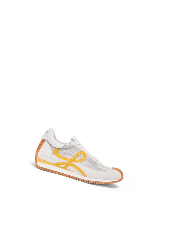 Loewe Flow runner in technical mesh and suede Silver / White / Yellow | FE1704956