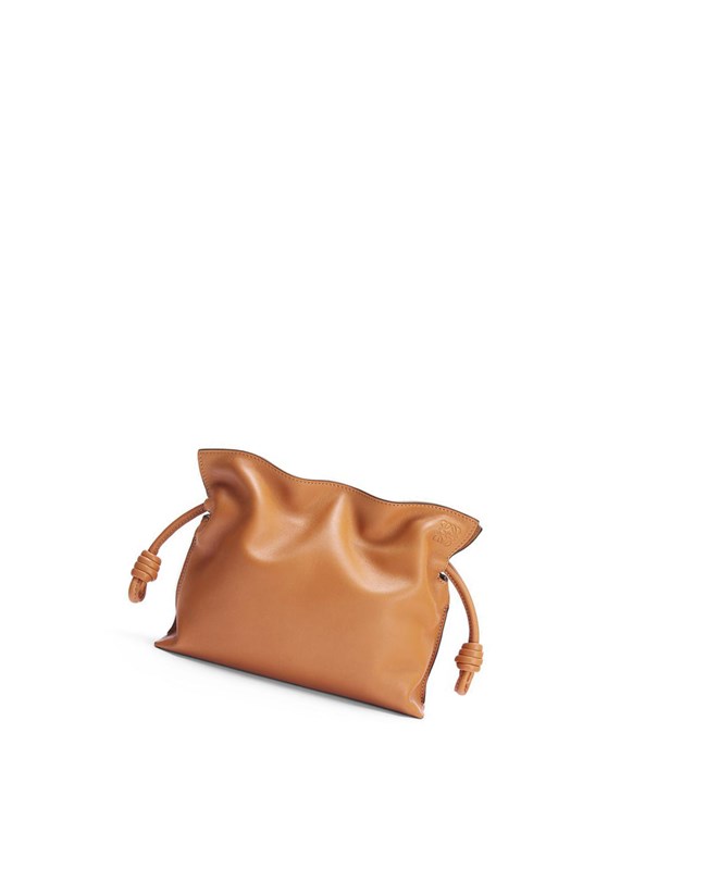 Loewe Mini Flamenco clutch in nappa calfskin Warm Desert | GP9031245