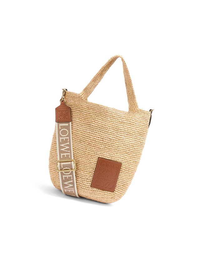 Loewe Mini Slit bag in raffia and calfskin Natural / Tan | IE5948627