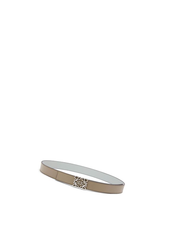 Loewe Reversible Anagram belt in smooth calfskin Laurel Green / Ash Grey / Palladiu | YW1403869