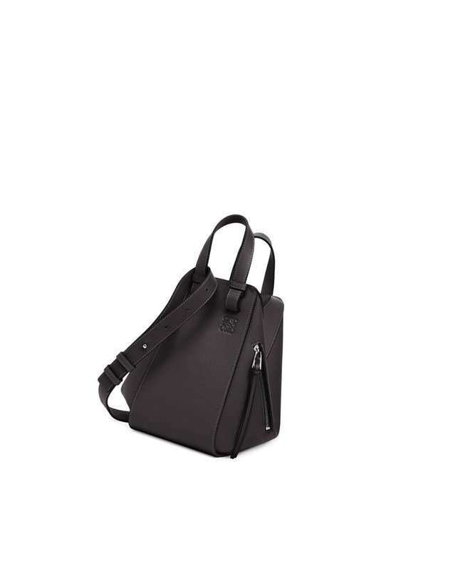 Loewe Small Hammock bag in classic calfskin Black | KV8059712